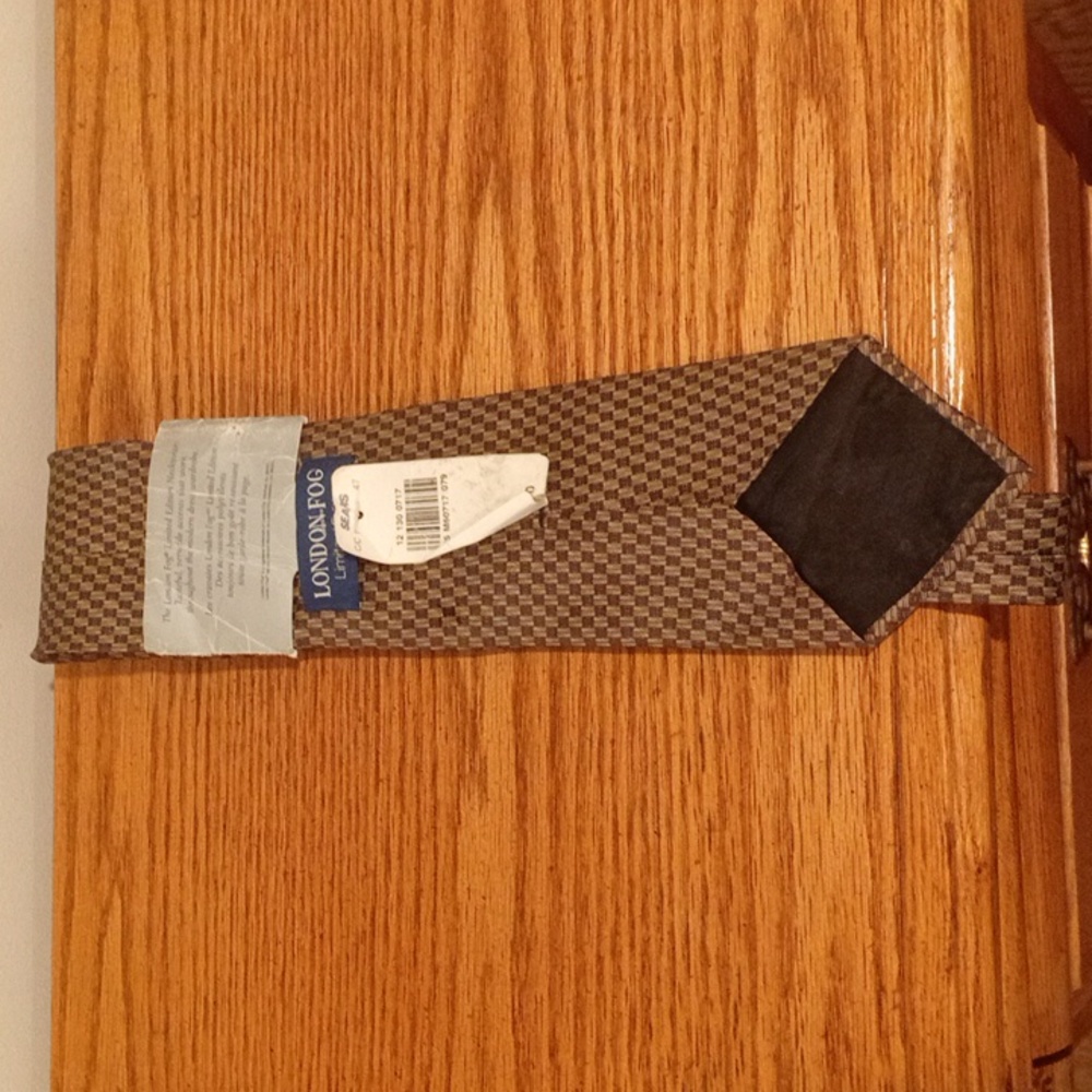 London Fog Limited Edition Tie (All Silk)